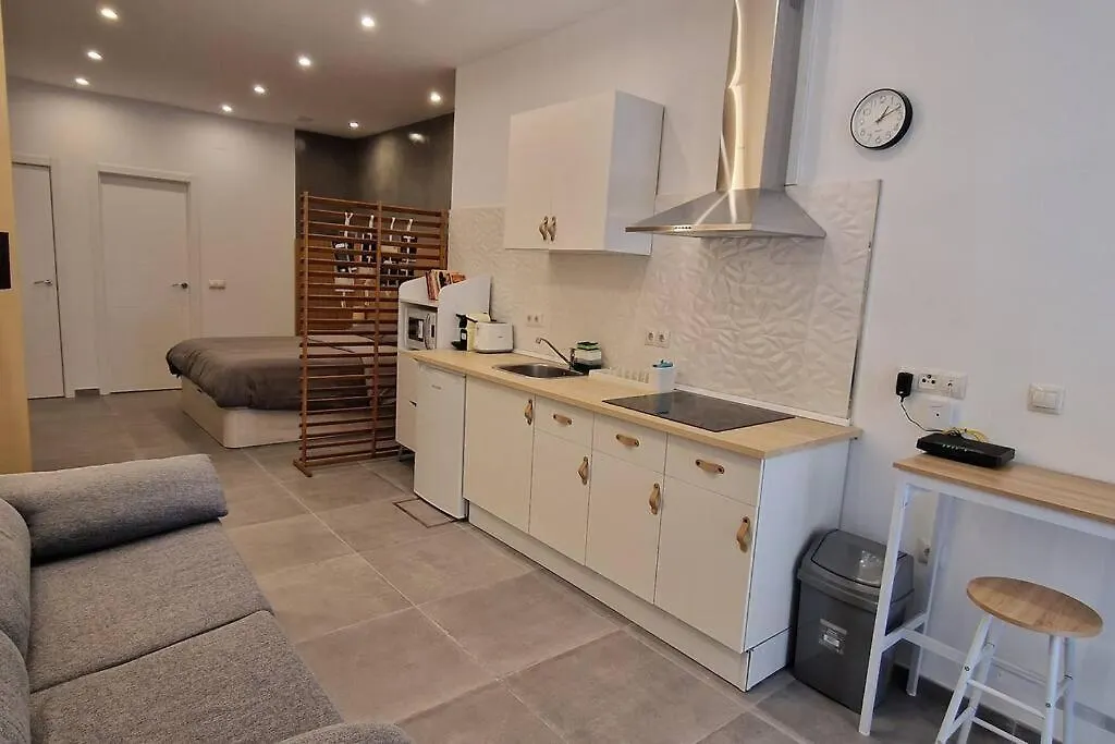 Estudio Capuchinos A Malaga Apartment